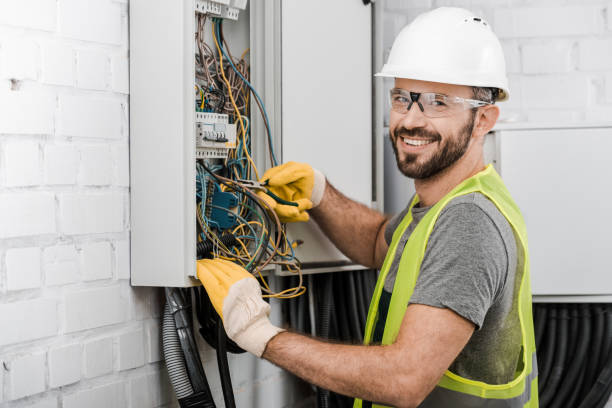 Best Circuit Breaker Repair  in Tenino, WA